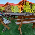 펜션 Cottages, Sauna And Hot Tub Included Gąski